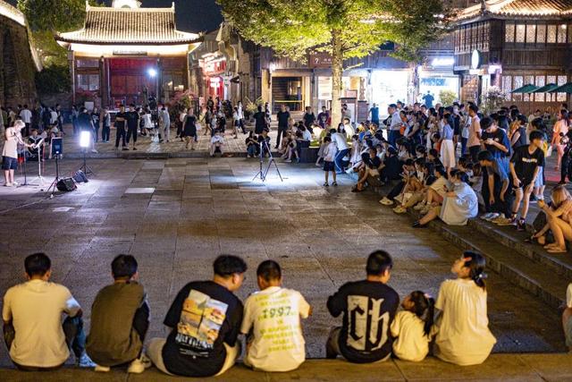 浙江临海旅游景点，台州临海附近的旅游景点推荐（人气排名浙江省第二的临海）