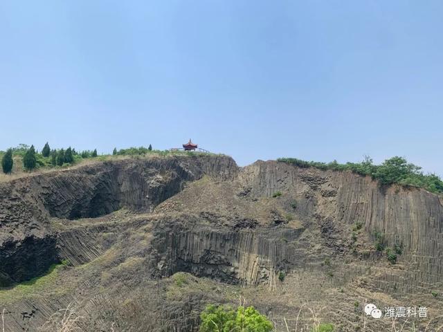 两大火山地震带，地球上最主要的两个地震带（潍坊的火山与郯庐断裂带）