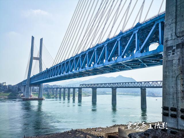 5612次列车，5612次列车时刻表（一路风景优美票价便宜车厢里却空荡荡）