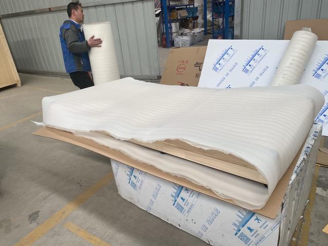 集装箱的体积，标准集装箱的尺寸是多少（一整个海运货柜有多能运）