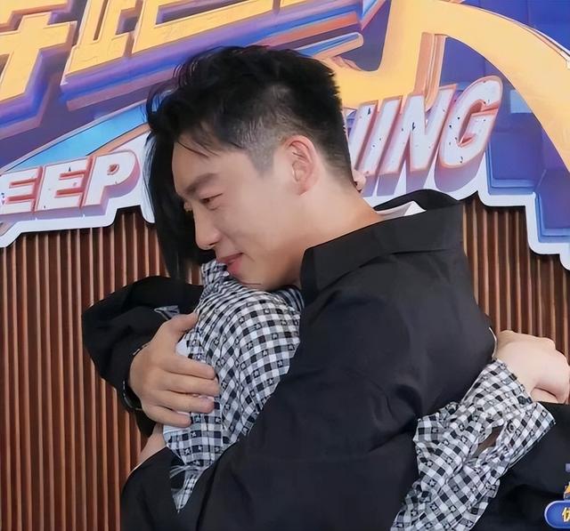 程晓玥和郑恺分手后再见面，如今回看郑恺和程晓玥的恋情