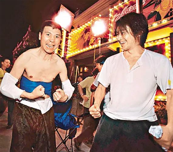 周星驰真实人品怎么样，冯小刚评价周星驰