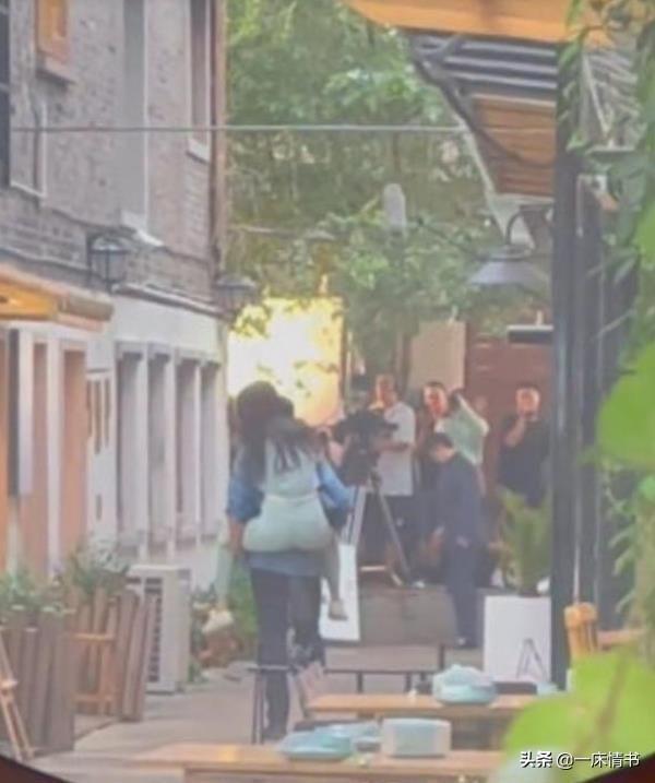 友情客串是什么意思，友情出演和友情客串是什么意思（她凭什么成为顶流收割机）