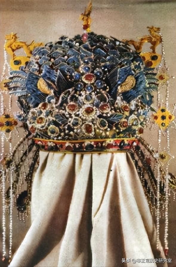 十三陵是谁的墓地被挖了，十三陵是谁的墓地（为什么偏偏只挖了万历的定陵）