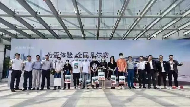 国外汽车节目，国外汽车节目车开上平衡板（三十而越，从富康走向凡尔赛）