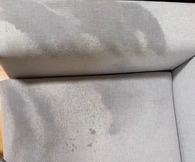 布艺沙发脏了如何清洗，布艺沙发脏了如何清洗妙招（又洗不干净怎么办）
