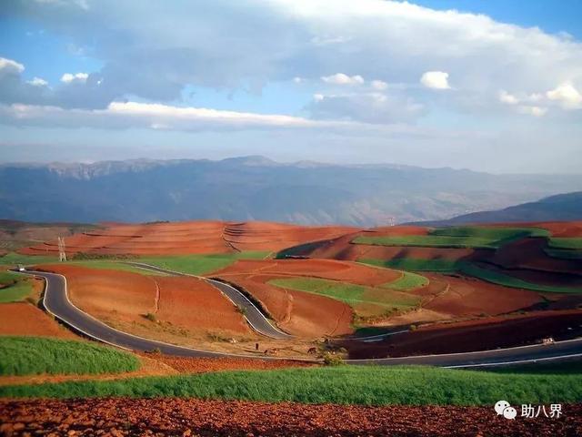 昆明旅游景点，昆明旅游景点一日游（昆明必打卡的30个小众上镜地）