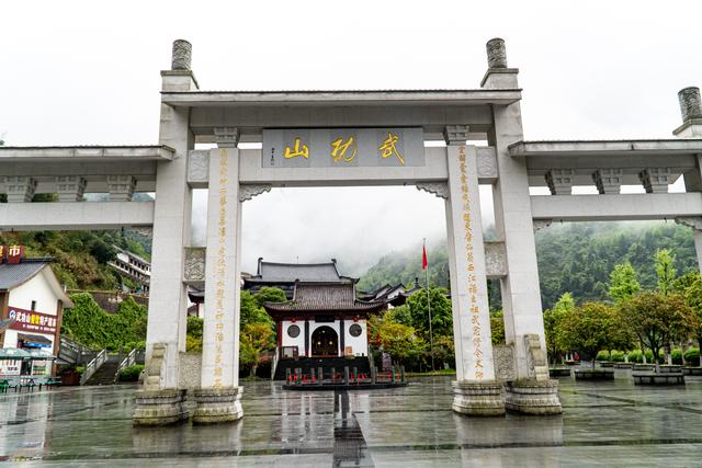 江西武功山几月份去最好，武功山适合几月份去（武功山又到了一年一度最美的季节）