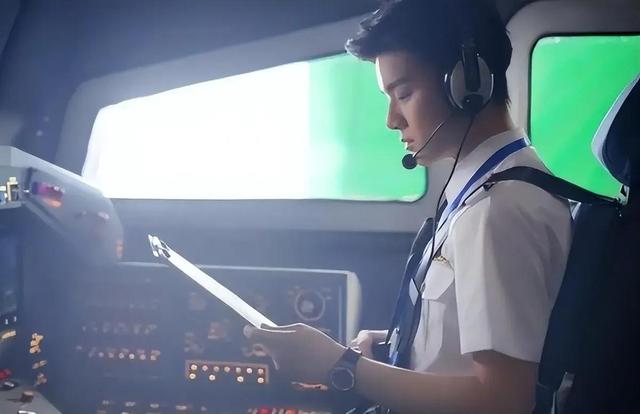 男生职业排行榜，适合男生的长久职业排行榜（“最佳男友”职业排名出炉）