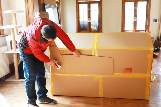 搬家怎么打包收拾，搬家怎么打包收拾行李（搬家公司打包收费吗）