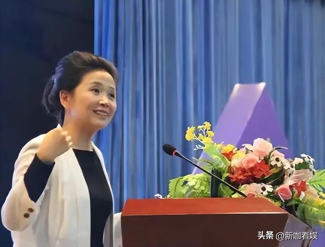 非诚勿扰黄菡的女儿，非诚勿扰最适合当上什么嘉宾（“非诚勿扰”黄菡现状）