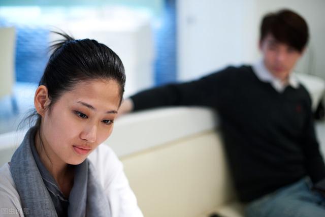 前妻想复婚的十大表现，前妻想复婚的表现（老婆就缠着我复婚）