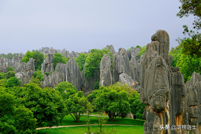 老人适合去旅游的地方，比较适合老人去旅游的地方（适合中老年人旅游的6座城市）