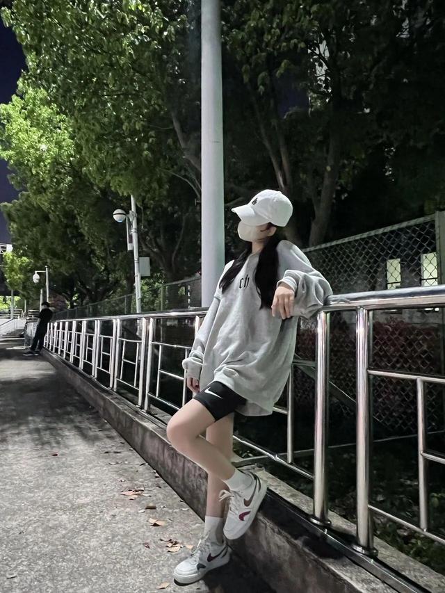 如何做一个坚强的女人，如何做一个坚强的女人（一生该坚强的八件事儿）
