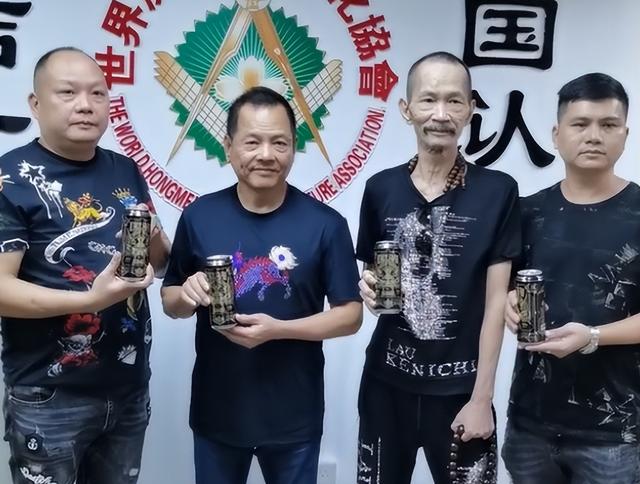 洪门老大崩牙驹朋友圈曝光！称时代不同，不要再提教父14K说法
