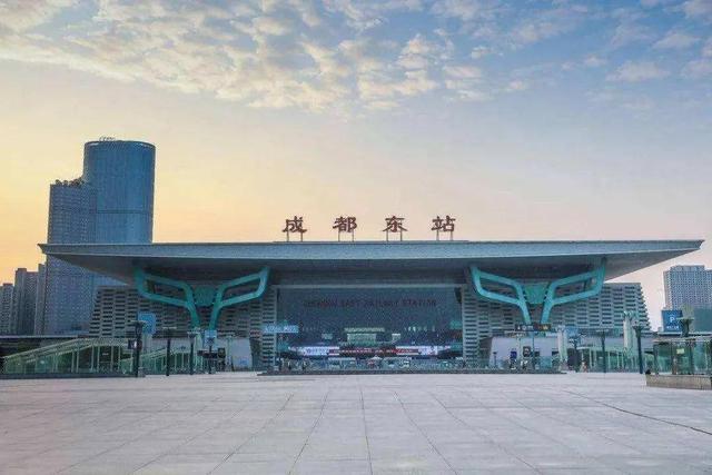 成都火车东站在哪里，成都东站火车站在哪（成都东站简介）