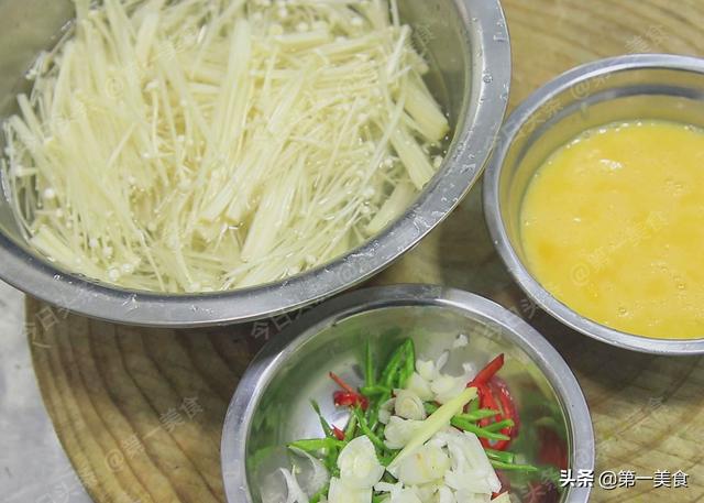 元宵节吃什么，四川人元宵节吃什么（正月十五元宵节）