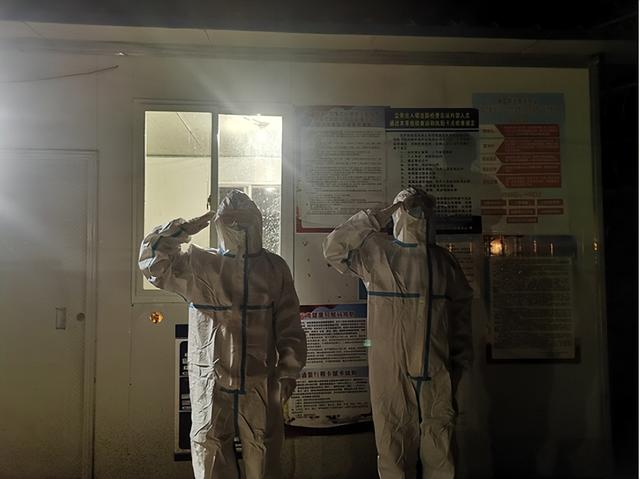 方腊活煮扈三娘，庞万春武力值（雾中蓝影行——穿梭于云海中的中越边境卫士）