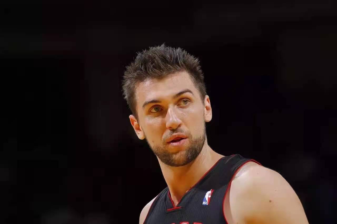 夸梅布朗(球探报告有误) - 青木春