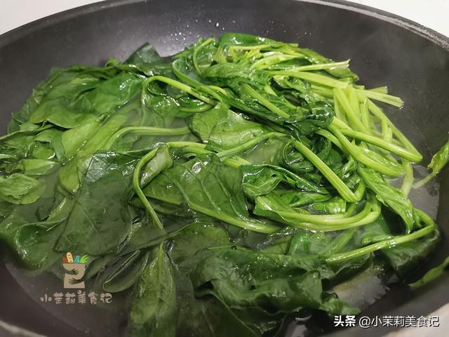 最养肝护肝的10种食物 这些食物不但护肝还很有营养，最养肝护肝的10种食物（俗话说“春养肝”）
