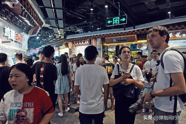 广西十大美食街是什么，广西美食一条街（风味小吃深受游客喜爱）