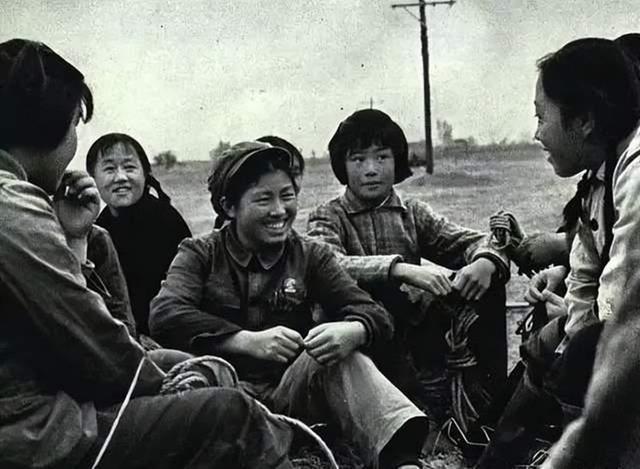 倔强的背后，倔强的背后就是执着（她留在北大荒嫁给了哑巴）