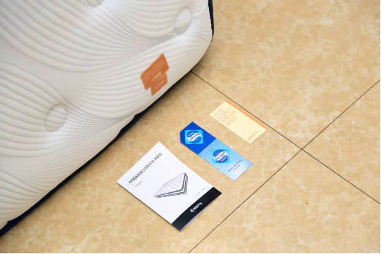 网易严选的东西靠谱吗，网易严选的东西怎么样可以买到（入手网易严选双面乳胶床垫后想说的）