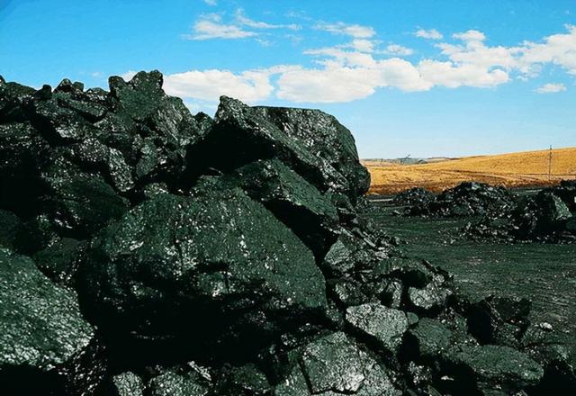 津巴布韦是哪个国家，有多少个人口（一个经济崩溃的非洲国家）