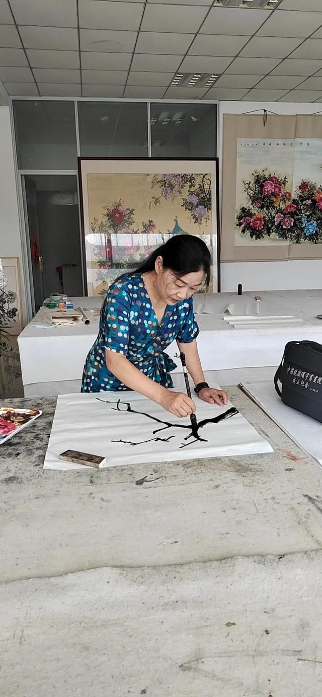 怎样加强个人职业道德修养，如何提高个人职业道德（加强职业道德自律学习）