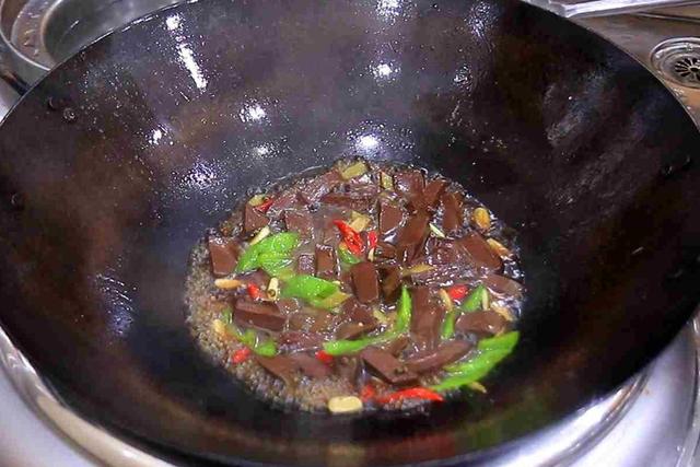 冬季女性养生食谱，冬季女性养生食谱有哪些（建议大家冬天多吃5样）