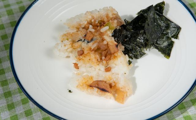 普通的饭团怎么做，普通的饭团怎么做视频（可能是最快吃一顿饭的方式）