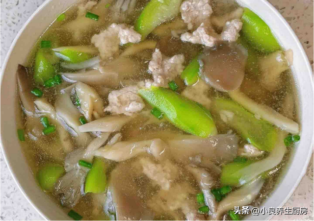 口蘑煮多久能熟，口蘑怎样炒好吃（记得要多喝这汤）