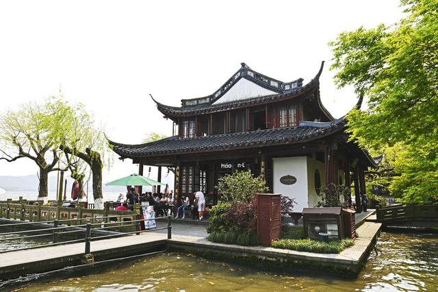 杭州西湖十景最美的景色，最美“西湖十景”图文介绍