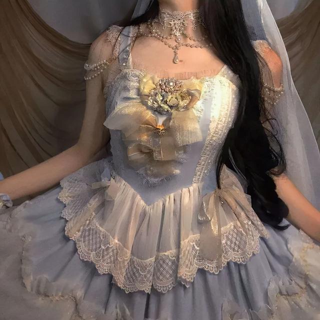 洛丽塔甜系女孩少女唯美玩网气质女生头像微信，洛丽塔甜系女孩少女唯美玩网气质女生头像（往心里装一些阳光和花海）