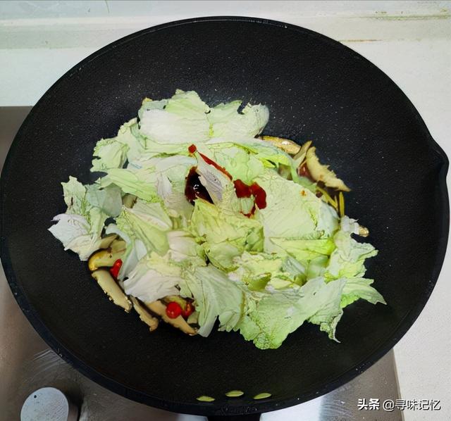 白菜香菇怎么炒，白菜香菇炒饭（香菇炒白菜）