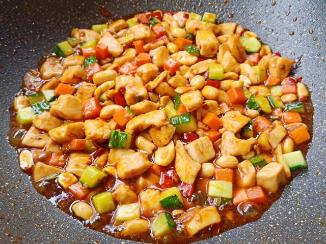 宫保鸡丁的制作方法，宫保鸡丁的制作方法视频