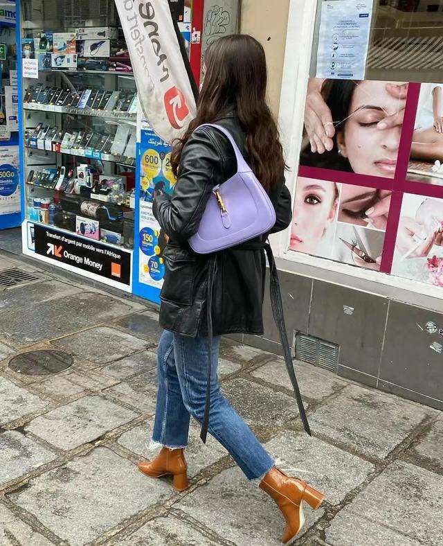 今年流行什么颜色，今年染发流行什么颜色2019（2022年度流行色都出来了）