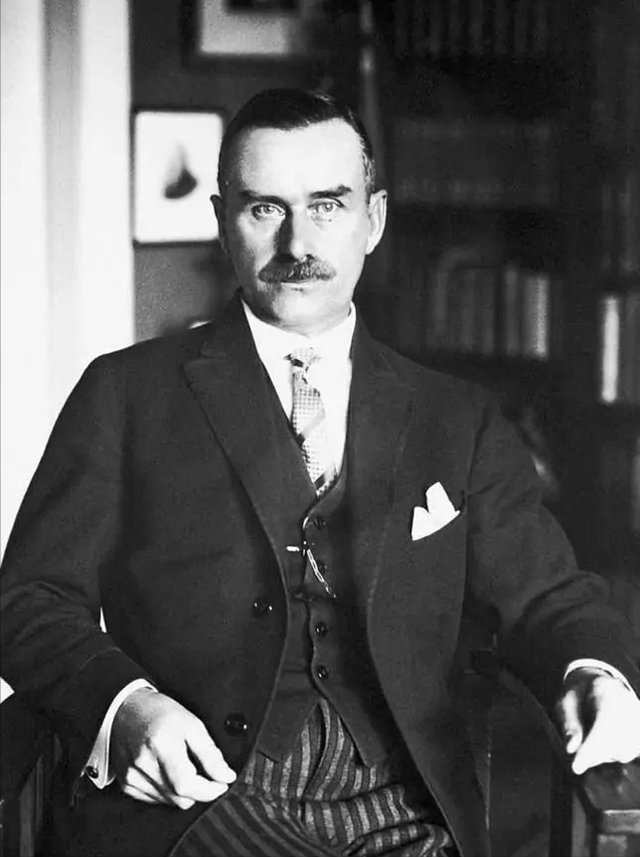 7月12日是什么节日，每年的7月12日是什么节日（历史上的今天：8月12日）