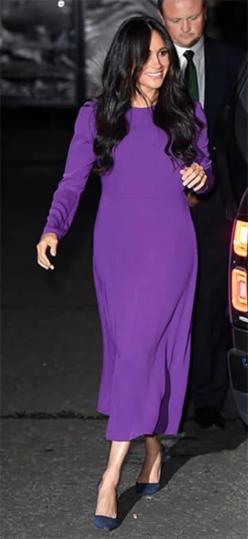 女人穿紫色衣服代表什么，紫色适合什么气质的人（身着紫色服装的皇室小姐姐们）