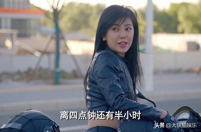 胡一菲娄艺潇是一个人吗，《爱情公寓》14年