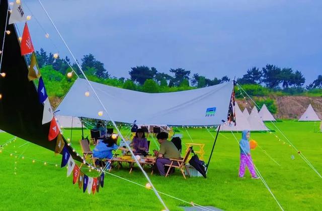 蒙古包帐篷价格，12米蒙古包价格（莱芜这三处绝美露营地）