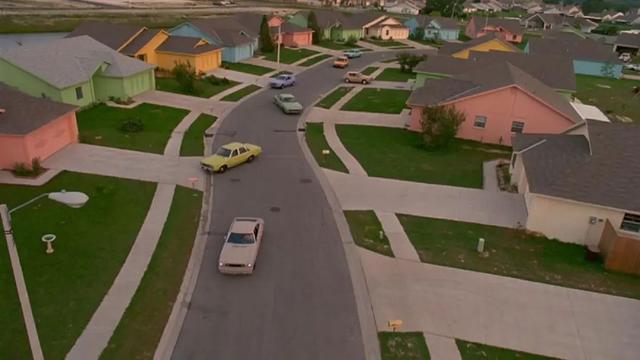 剪刀手爱德华结局（重温《剪刀手爱德华》）