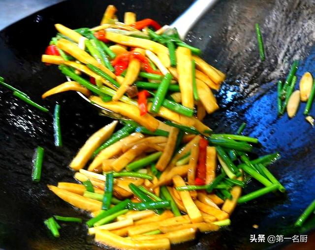 碱性食物排名第一名，世界最强碱性食物排行（也要吃的6种“碱性”菜）