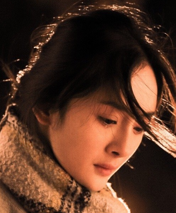 江疏影结婚了吗，江疏影感情经历回顾（胡歌历任绯闻女友近况）