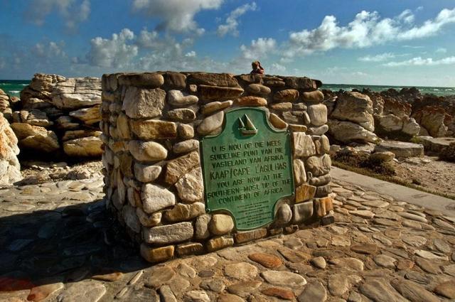 好望角在哪，青岛好望角在哪（为什么原来叫“风暴角”）
