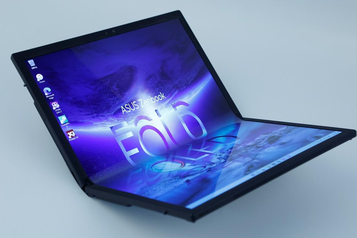 一,华硕灵耀x fold折叠屏轻薄本体验:展开笔记本的未来