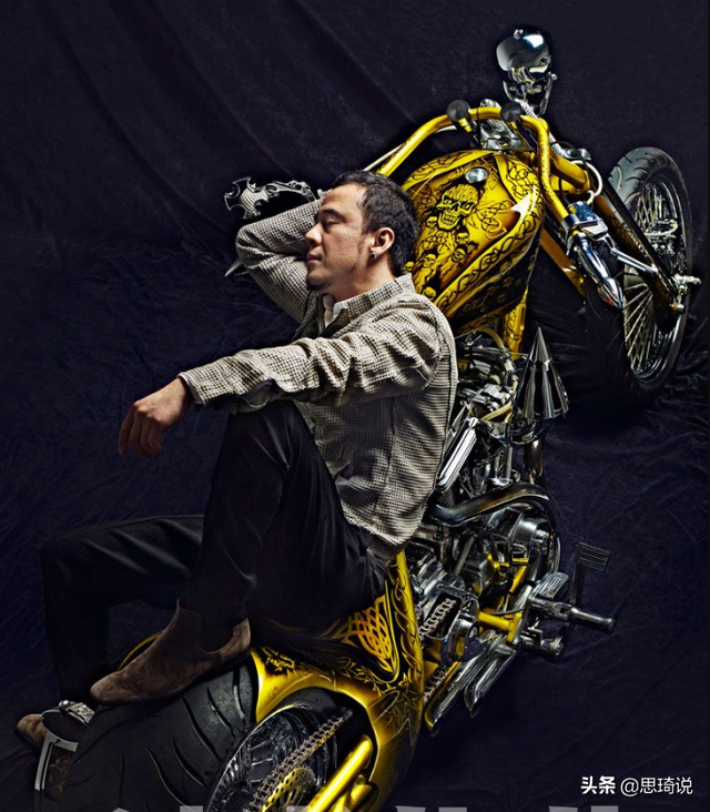 不是因为寂寞才想你歌词，不是因为寂寞才想你歌词含义（凭《无所谓》走红的杨坤）