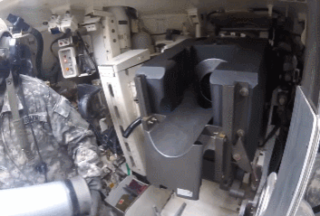 穿甲的神兵利器贫铀弹，这种丧心病狂的弹药