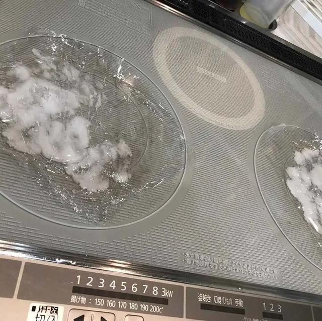 重油污怎么样才能清除，重油污怎么清理（看完前辈阿姨清洁厨房）
