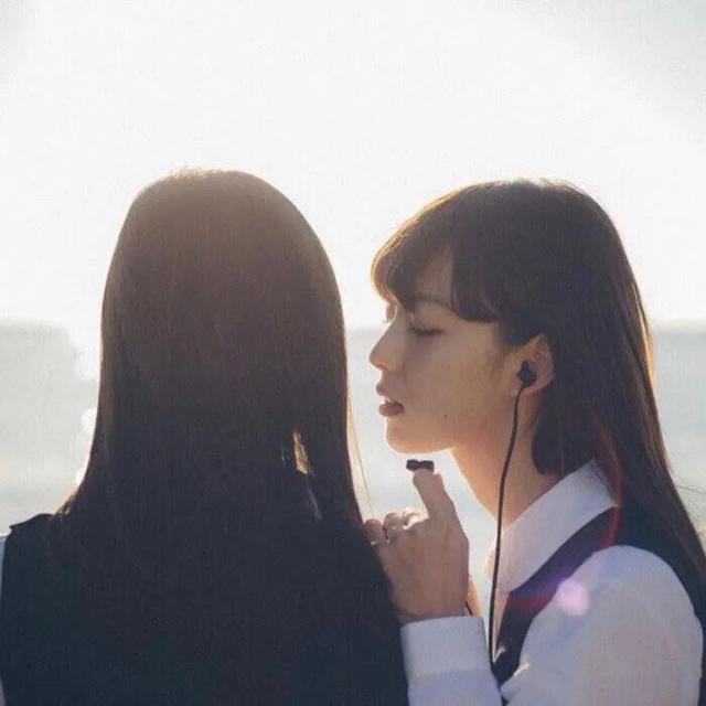 又酷又帅又霸气的闺蜜头像，帅气，超酷！五人闺蜜头像。微信（多人姐妹头像丨闺蜜头像）